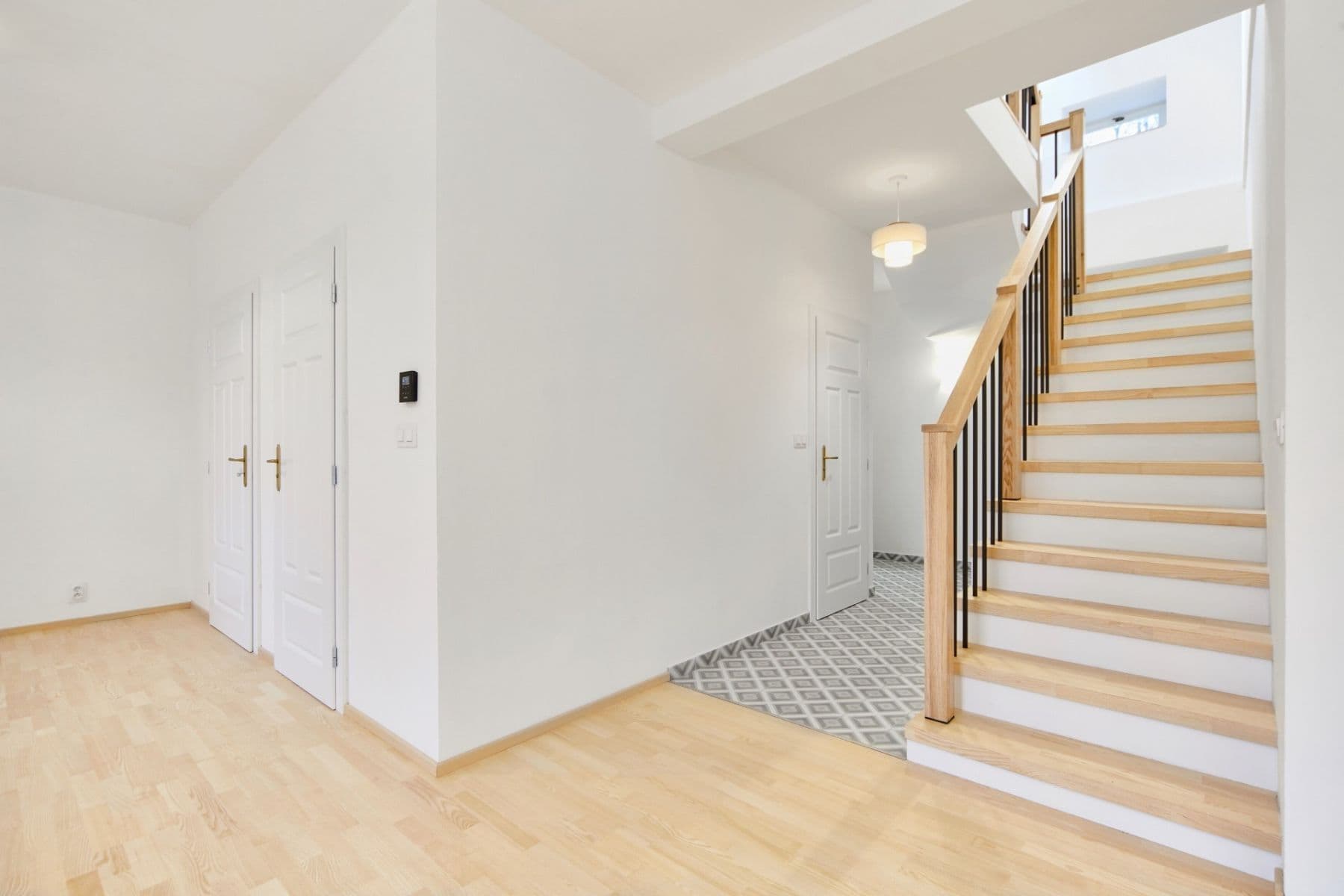 Prodej domu 159 m², pozemek 337 m², Velké Popovice, Středočeský kraj Prodej domu 159 m², pozemek 337 m², Velké Popovice, Středočeský kraj