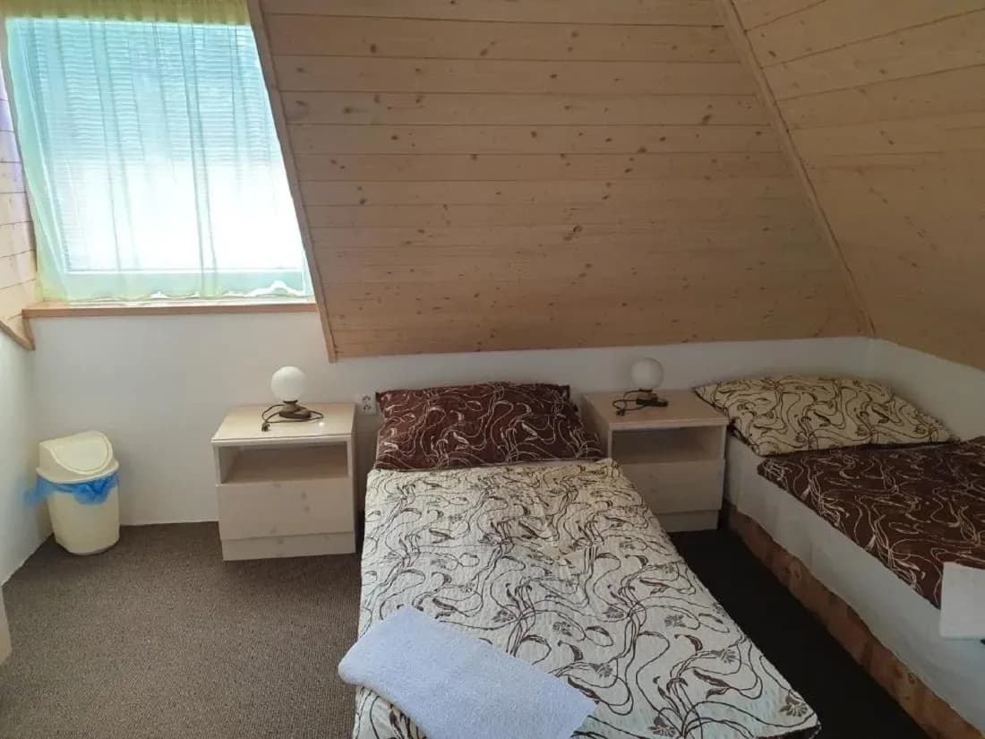 Pronájem bytu 130 m², Benátky, Benátky, Pardubický kraj Pronájem bytu 130 m², Benátky, Benátky, Pardubický kraj