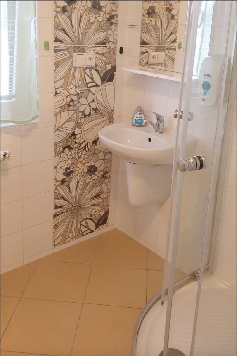 Pronájem bytu 130 m², Benátky, Benátky, Pardubický kraj Pronájem bytu 130 m², Benátky, Benátky, Pardubický kraj