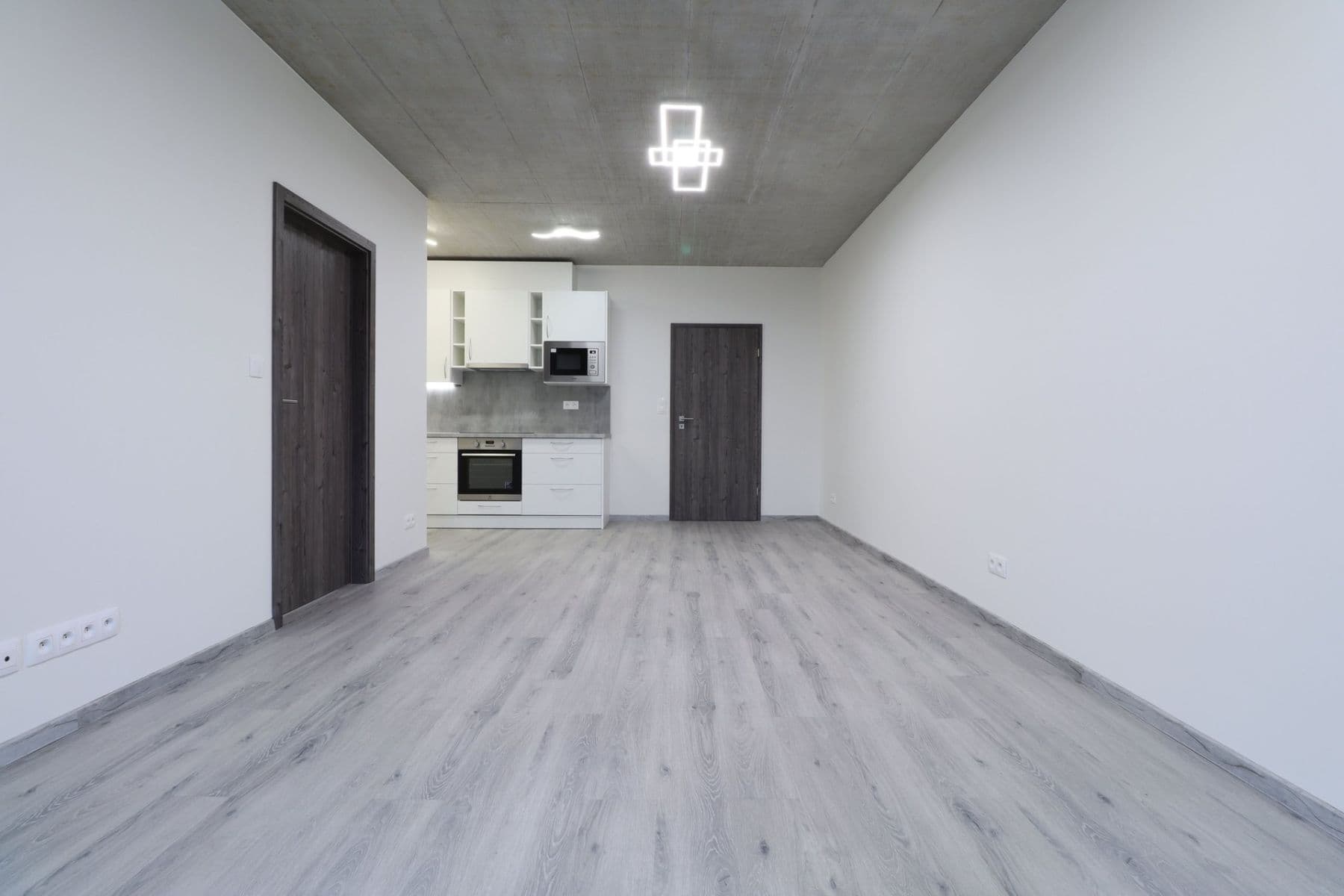 Pronájem bytu 2+kk 49 m², Karlova, Plzeň, Plzeňský kraj Pronájem bytu 2+kk 49 m², Karlova, Plzeň, Plzeňský kraj