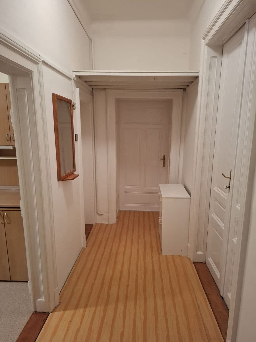 Pronájem bytu 2+1 52 m², Hvězdová, Brno, Jihomoravský kraj Pronájem bytu 2+1 52 m², Hvězdová, Brno, Jihomoravský kraj