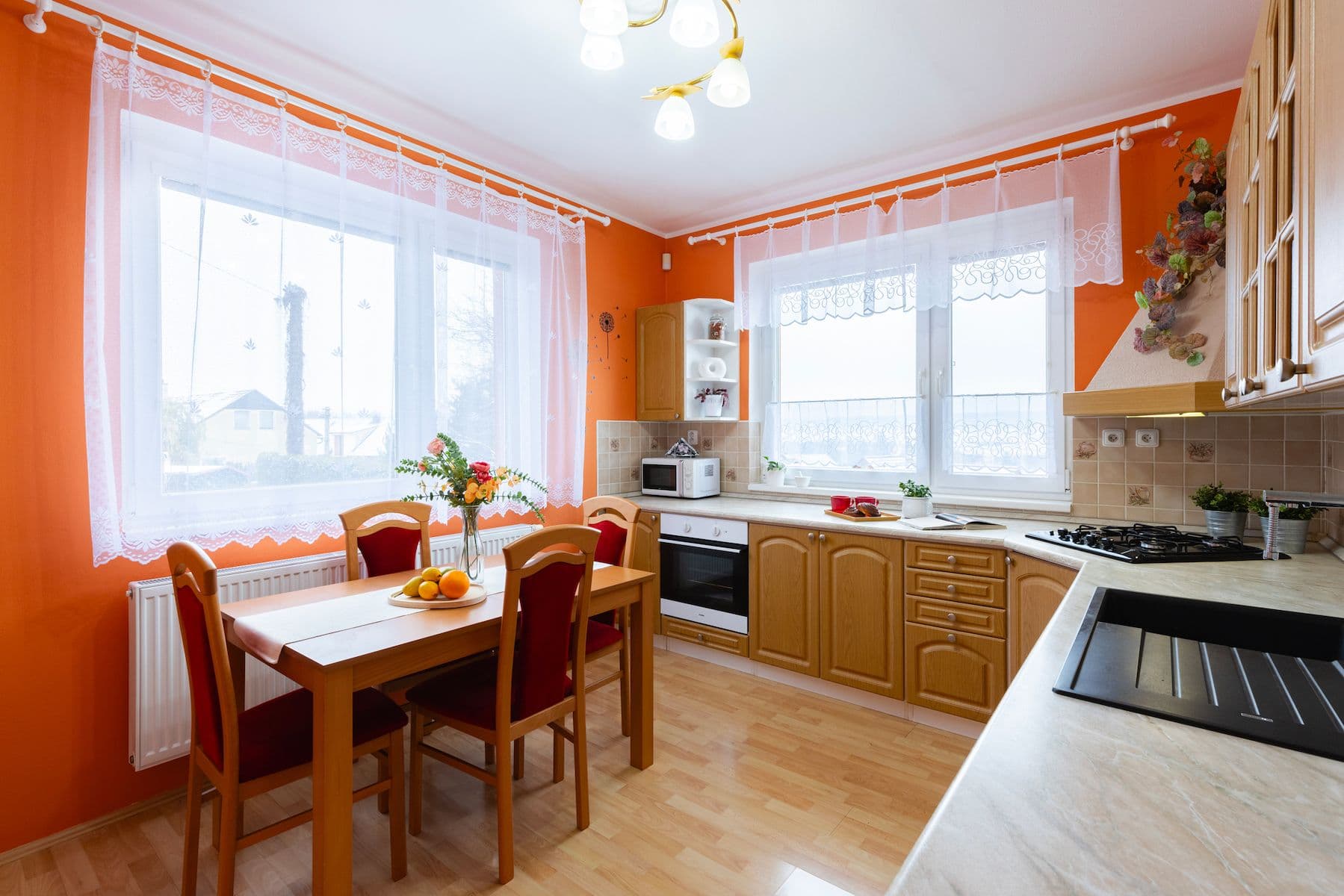 Prodej domu 120 m², pozemek 587 m², Otmíče, Středočeský kraj Prodej domu 120 m², pozemek 587 m², Otmíče, Středočeský kraj