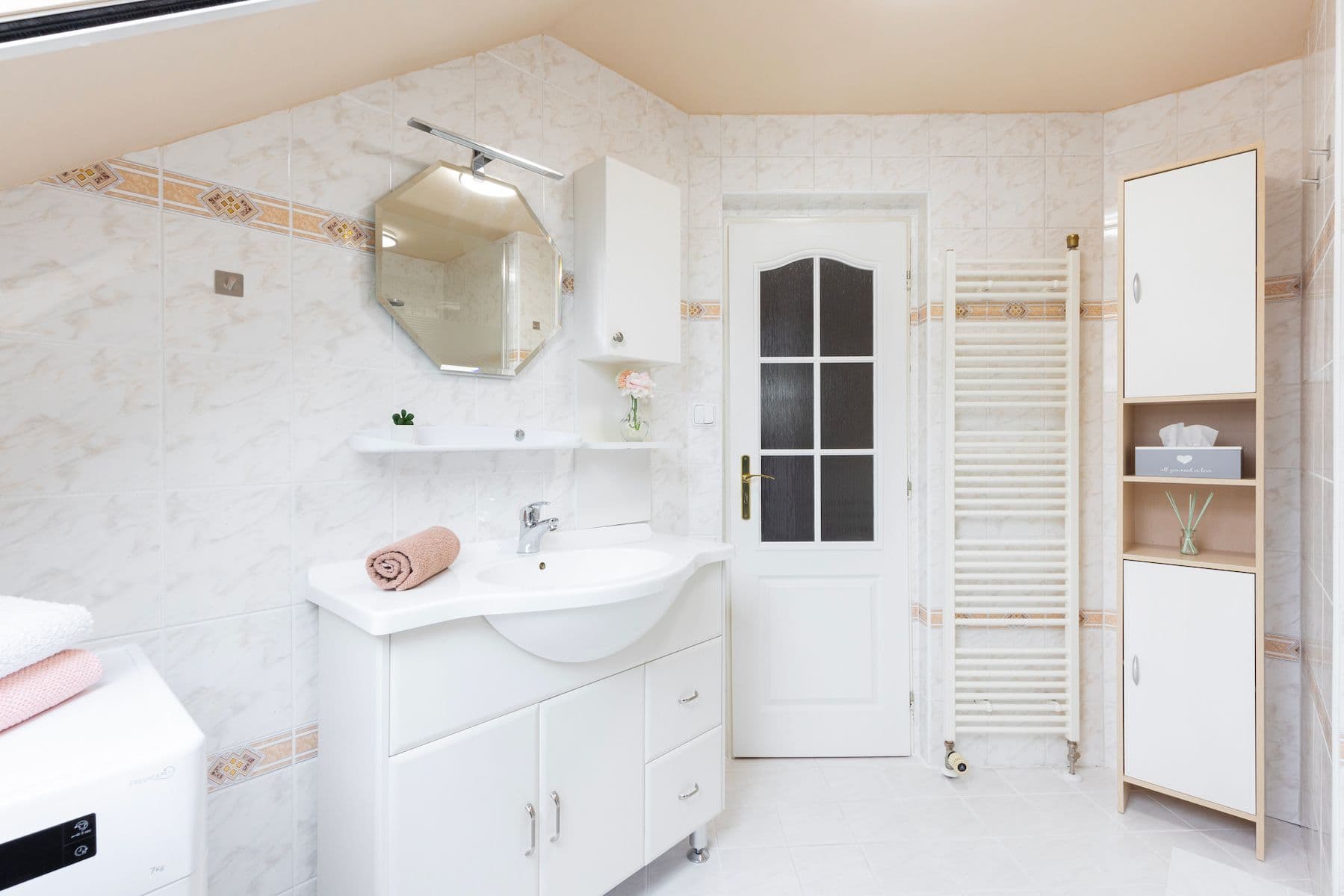 Prodej domu 120 m², pozemek 587 m², Otmíče, Středočeský kraj Prodej domu 120 m², pozemek 587 m², Otmíče, Středočeský kraj