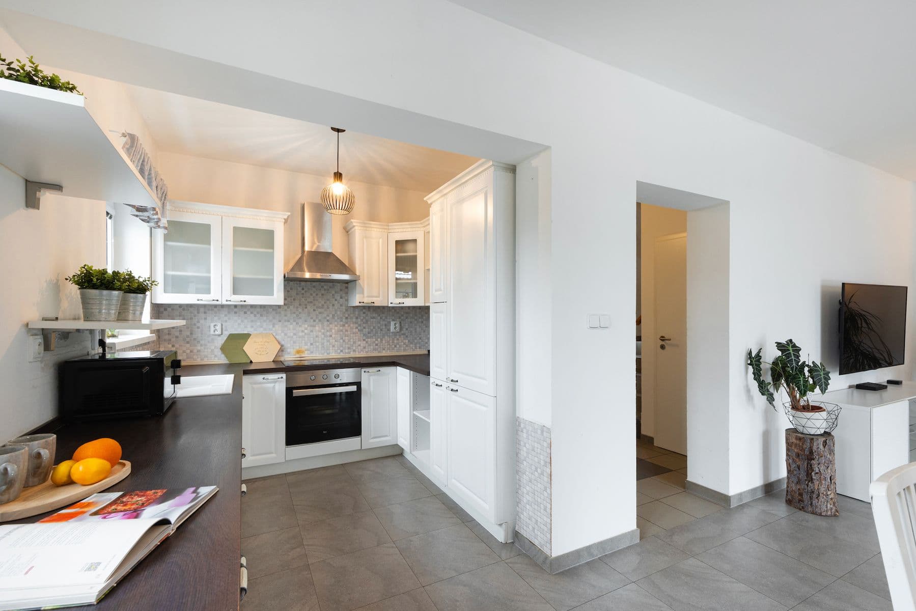 Prodej bytu 4+1 129 m², K Vidouši, Unhošť, Středočeský kraj Prodej bytu 4+1 129 m², K Vidouši, Unhošť, Středočeský kraj