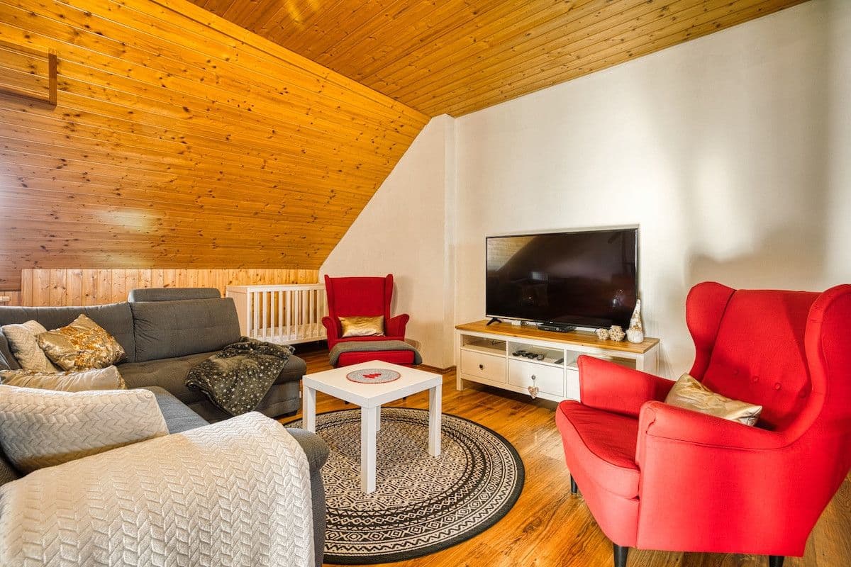 Pronájem bytu 120 m², Horní Lipová, Lipová-lázně, Olomoucký kraj Pronájem bytu 120 m², Horní Lipová, Lipová-lázně, Olomoucký kraj