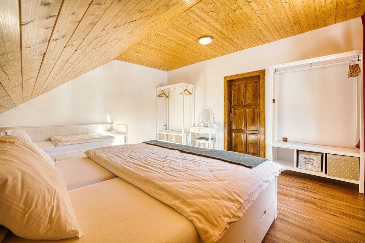 Pronájem bytu 120 m², Horní Lipová, Lipová-lázně, Olomoucký kraj Pronájem bytu 120 m², Horní Lipová, Lipová-lázně, Olomoucký kraj