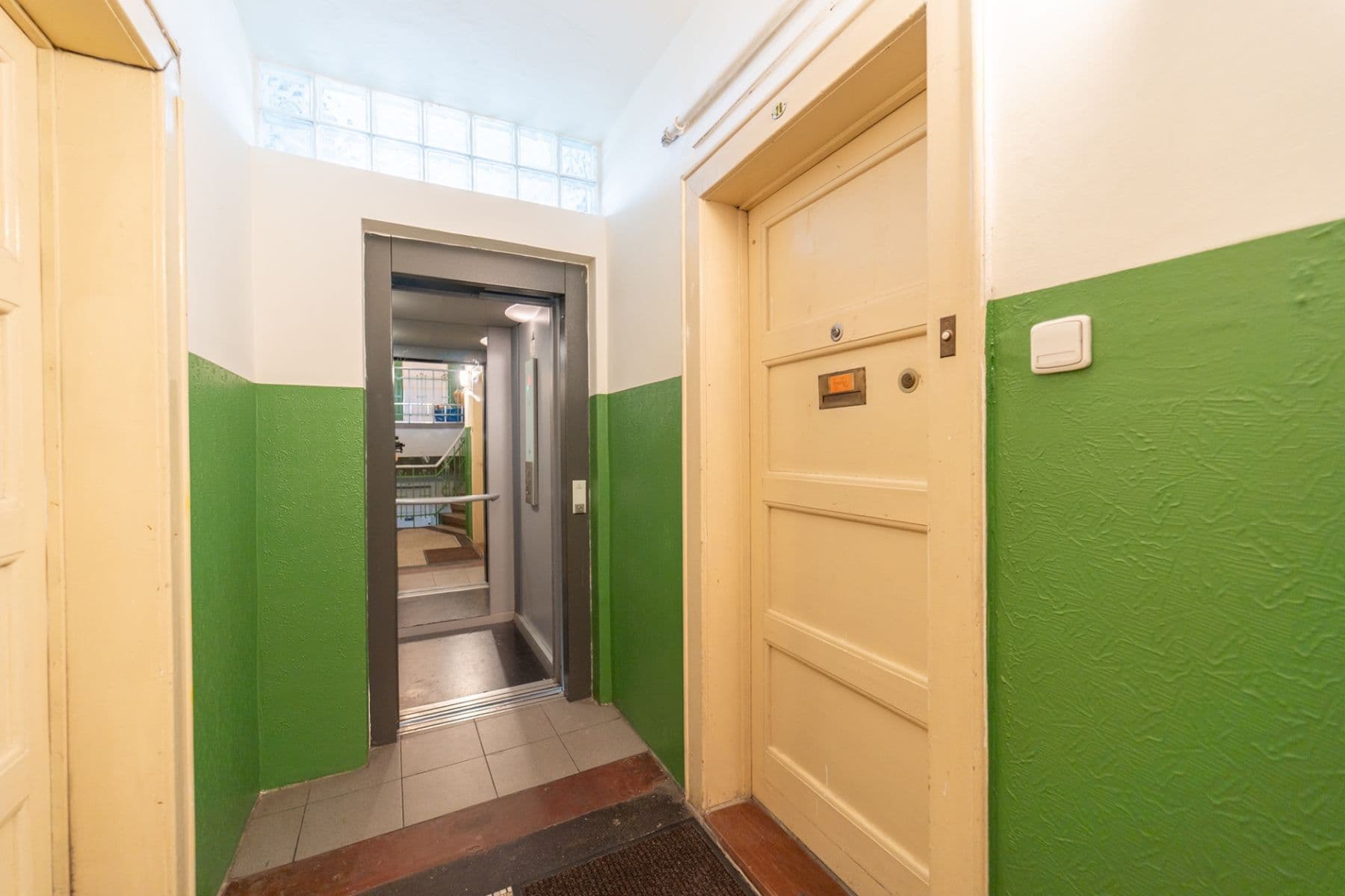 Pronájem bytu 2+kk 56 m², Viklefova, Praha, Praha Pronájem bytu 2+kk 56 m², Viklefova, Praha, Praha