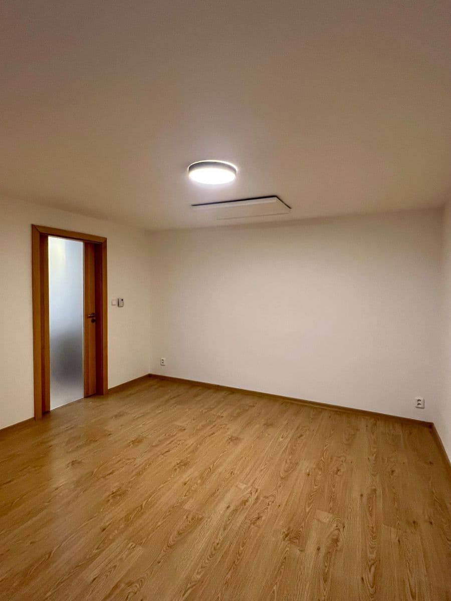Pronájem bytu 2+kk 56 m², Viklefova, Praha, Praha Pronájem bytu 2+kk 56 m², Viklefova, Praha, Praha