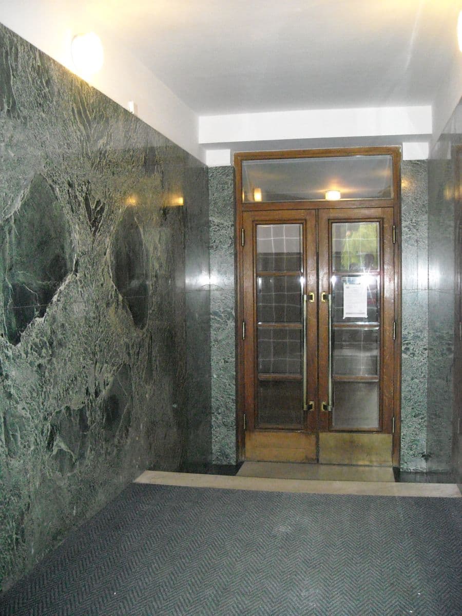 Pronájem bytu 1+1 44 m², Puškinovo náměstí, Praha, Praha Pronájem bytu 1+1 44 m², Puškinovo náměstí, Praha, Praha