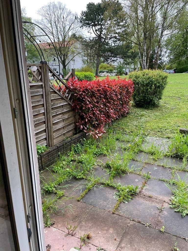 Prodej domu 199 m², pozemek 302 m², Weinstadt, Bádensko-Württembersko Prodej domu 199 m², pozemek 302 m², Weinstadt, Bádensko-Württembersko