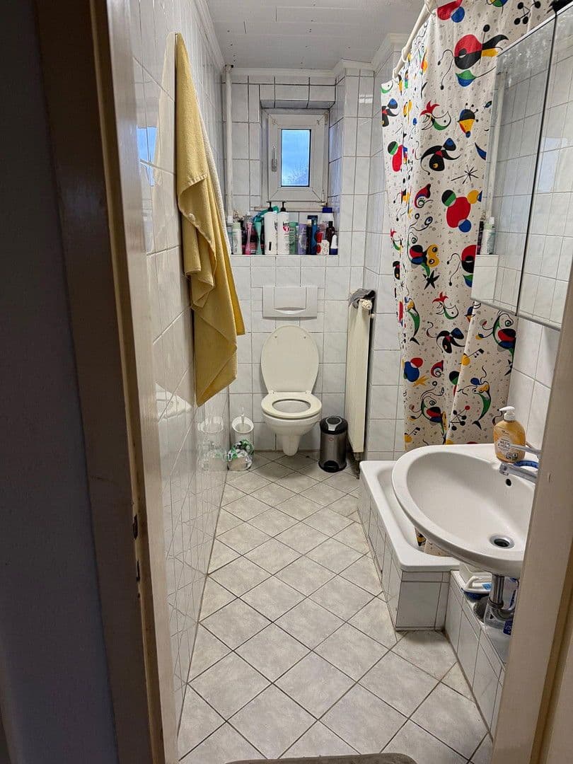 Prodej domu 199 m², pozemek 302 m², Weinstadt, Bádensko-Württembersko Prodej domu 199 m², pozemek 302 m², Weinstadt, Bádensko-Württembersko