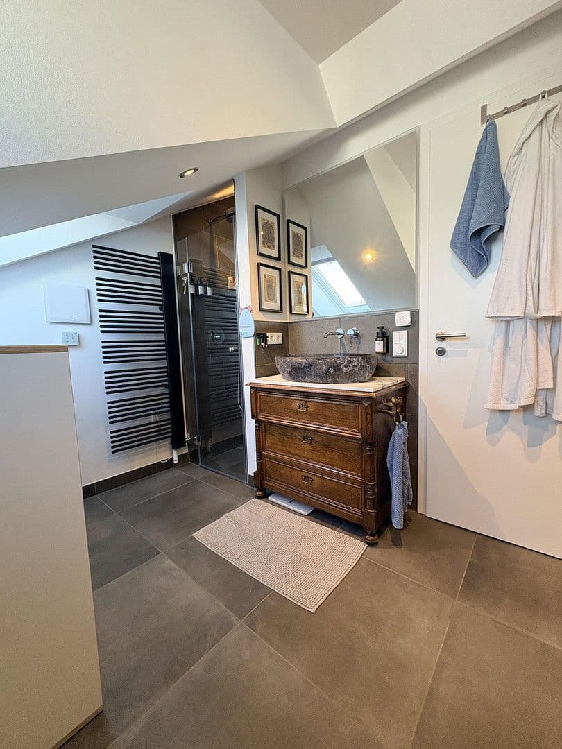 Prodej bytu 3+1 70 m², Schöppingstr. 4a, München, Bavorsko Prodej bytu 3+1 70 m², Schöppingstr. 4a, München, Bavorsko