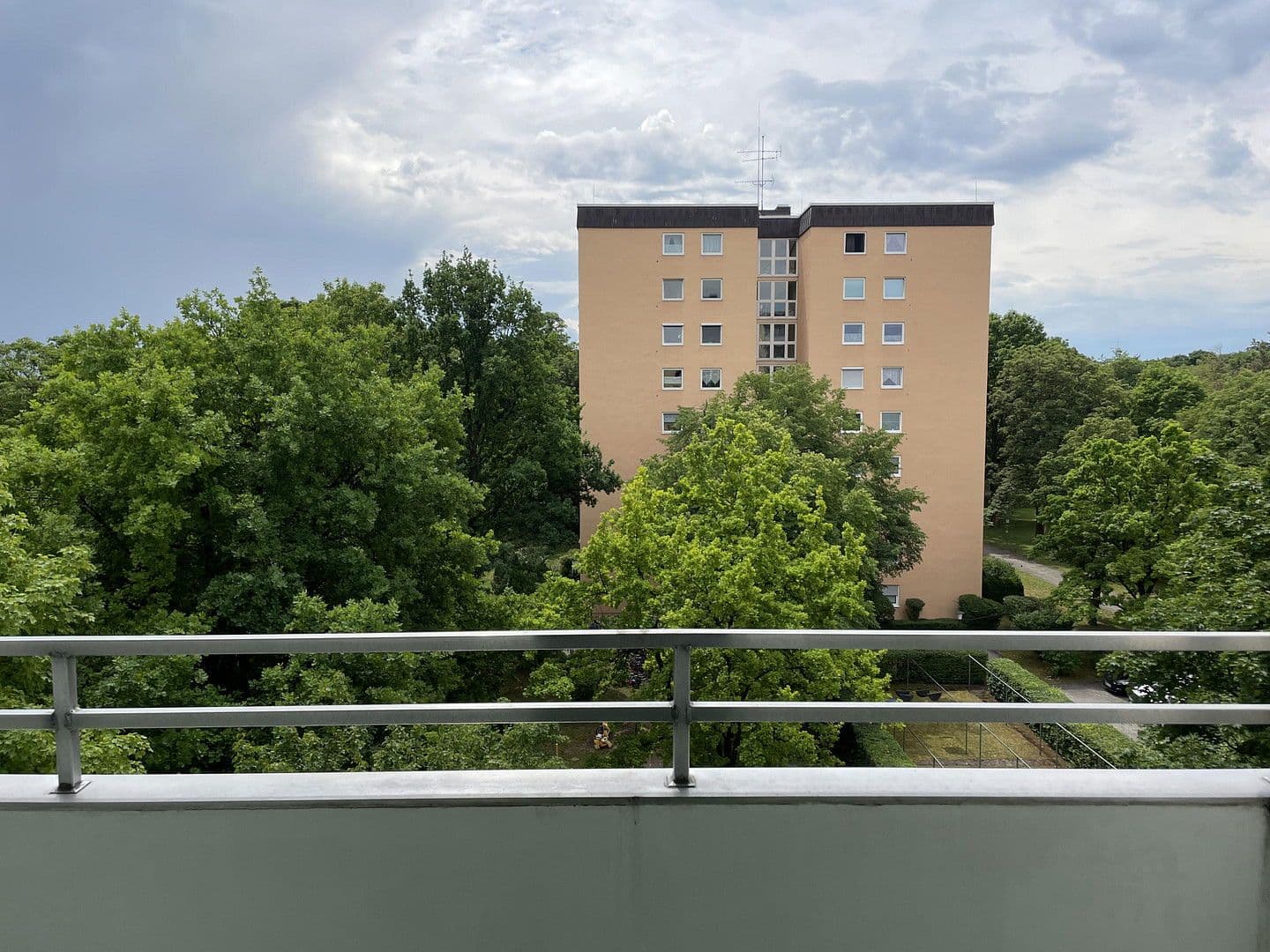 Pronájem bytu 4+1 70 m², München, Bavorsko Pronájem bytu 4+1 70 m², München, Bavorsko