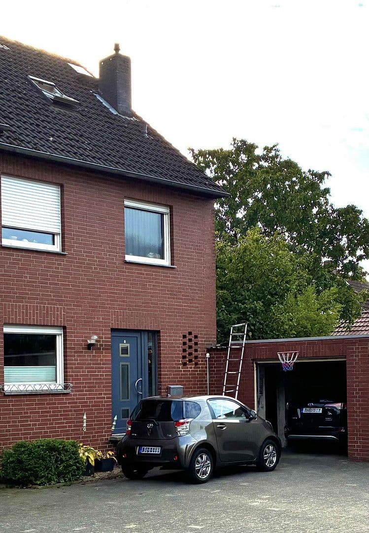 Prodej domu 125 m², pozemek 333 m², Diepholz, Dolní Sasko Prodej domu 125 m², pozemek 333 m², Diepholz, Dolní Sasko