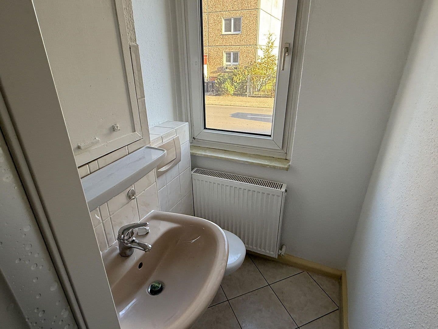 Pronájem bytu 1+1 37 m², Diesterwegstrasse, Demmin, Mecklenburg-Vorpommern Pronájem bytu 1+1 37 m², Diesterwegstrasse, Demmin, Mecklenburg-Vorpommern