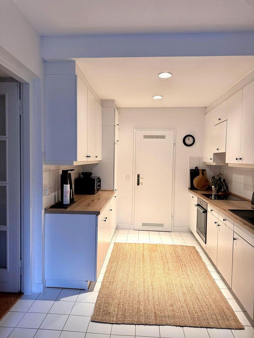 Pronájem bytu 3+1 86 m², Lüneburg, Dolní Sasko Pronájem bytu 3+1 86 m², Lüneburg, Dolní Sasko