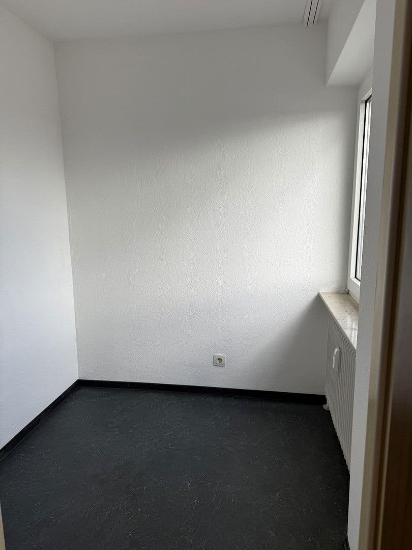 Prodej bytu 2+1 60 m², Hattersheim am Main, Hessen Prodej bytu 2+1 60 m², Hattersheim am Main, Hessen