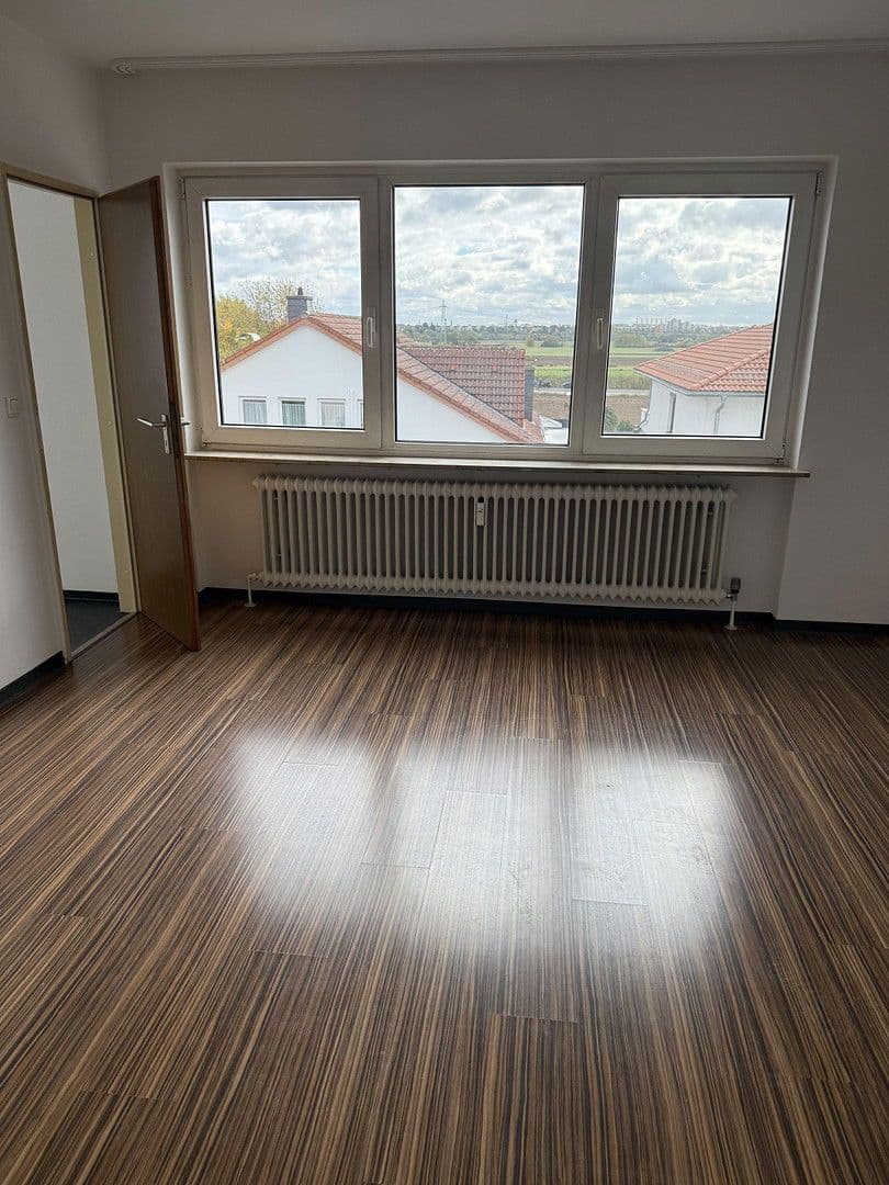 Prodej bytu 2+1 60 m², Hattersheim am Main, Hessen Prodej bytu 2+1 60 m², Hattersheim am Main, Hessen