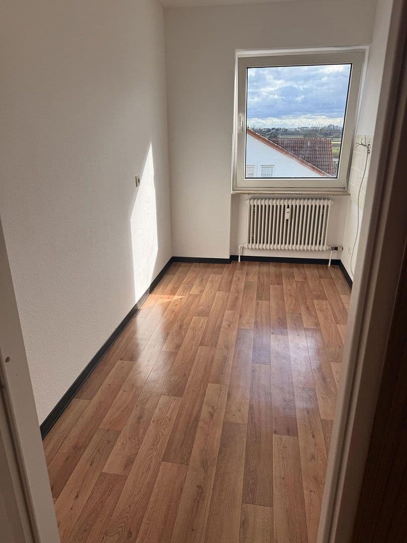 Prodej bytu 2+1 60 m², Hattersheim am Main, Hessen Prodej bytu 2+1 60 m², Hattersheim am Main, Hessen