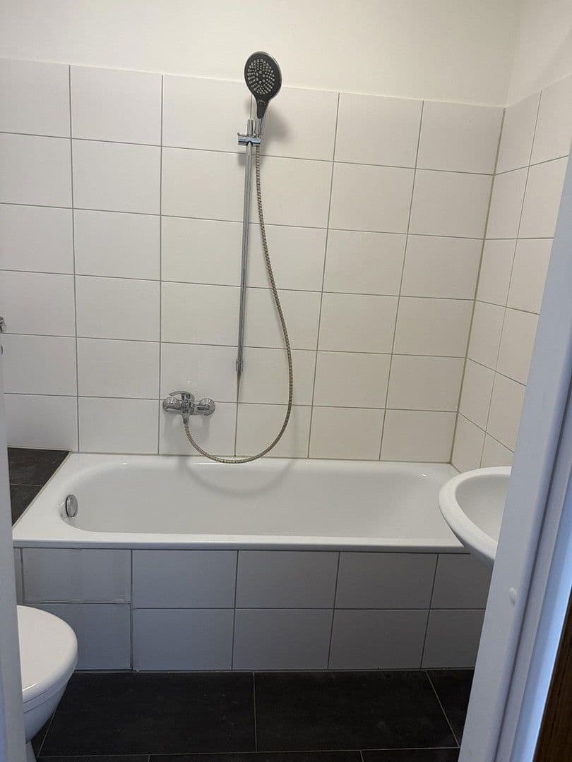 Prodej bytu 2+1 60 m², Hattersheim am Main, Hessen Prodej bytu 2+1 60 m², Hattersheim am Main, Hessen