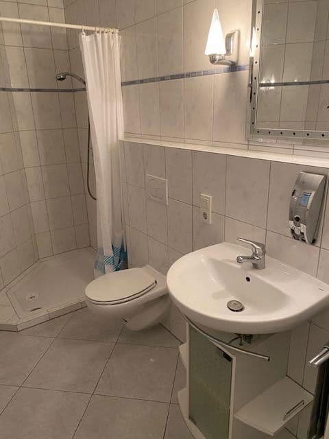 Pronájem bytu 1+1 48 m², Bürstadt, Hessen Pronájem bytu 1+1 48 m², Bürstadt, Hessen