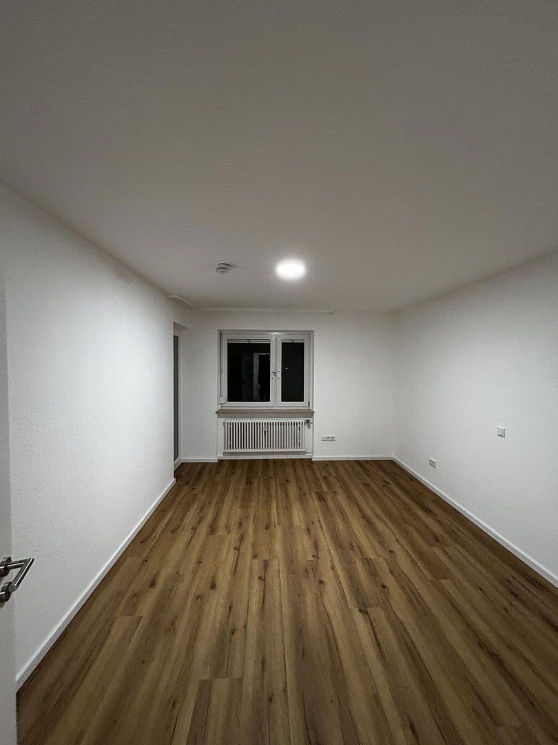 Pronájem bytu 2+1 63 m², Beethovenstraße 10, Baunatal, Hessen Pronájem bytu 2+1 63 m², Beethovenstraße 10, Baunatal, Hessen