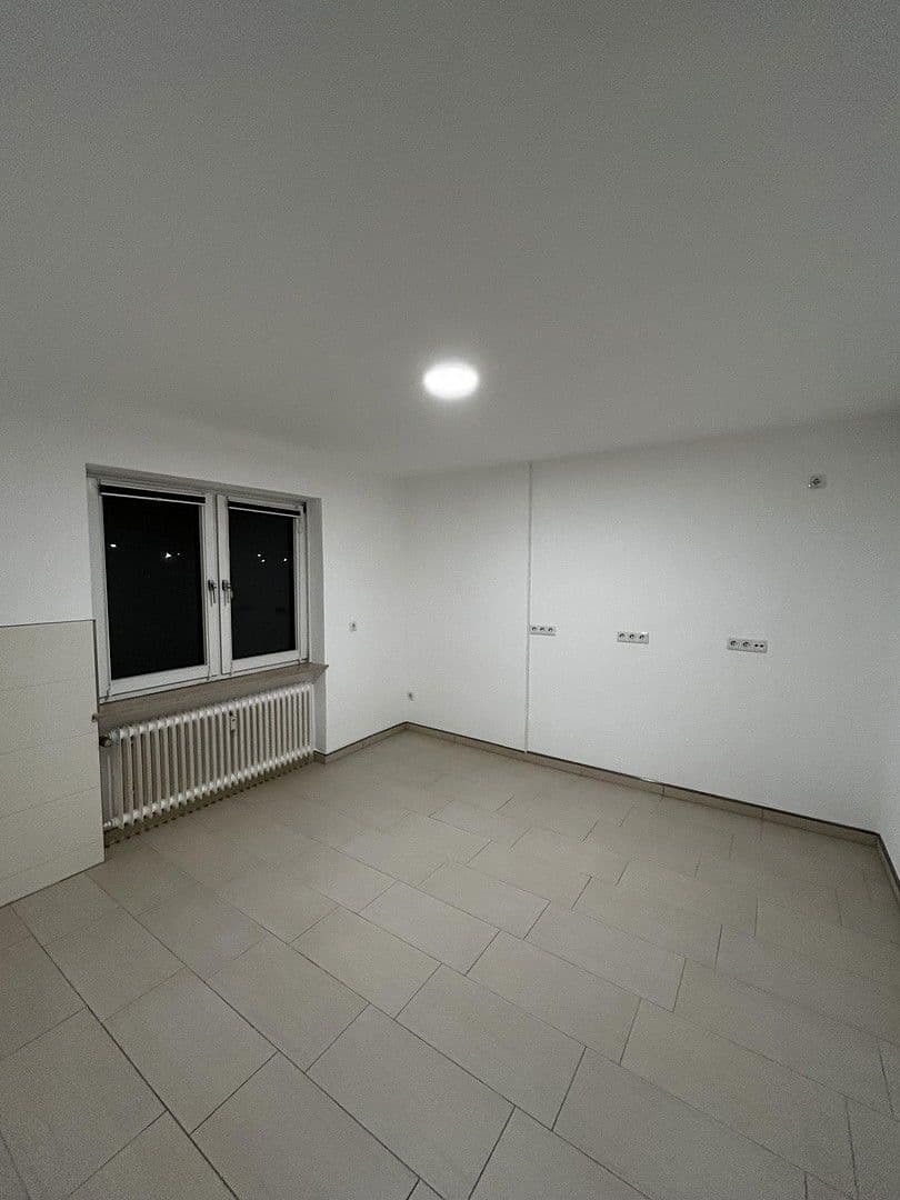 Pronájem bytu 2+1 63 m², Beethovenstraße 10, Baunatal, Hessen Pronájem bytu 2+1 63 m², Beethovenstraße 10, Baunatal, Hessen