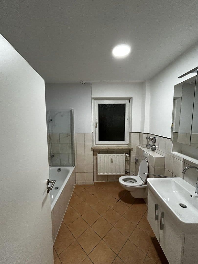 Pronájem bytu 2+1 63 m², Beethovenstraße 10, Baunatal, Hessen Pronájem bytu 2+1 63 m², Beethovenstraße 10, Baunatal, Hessen