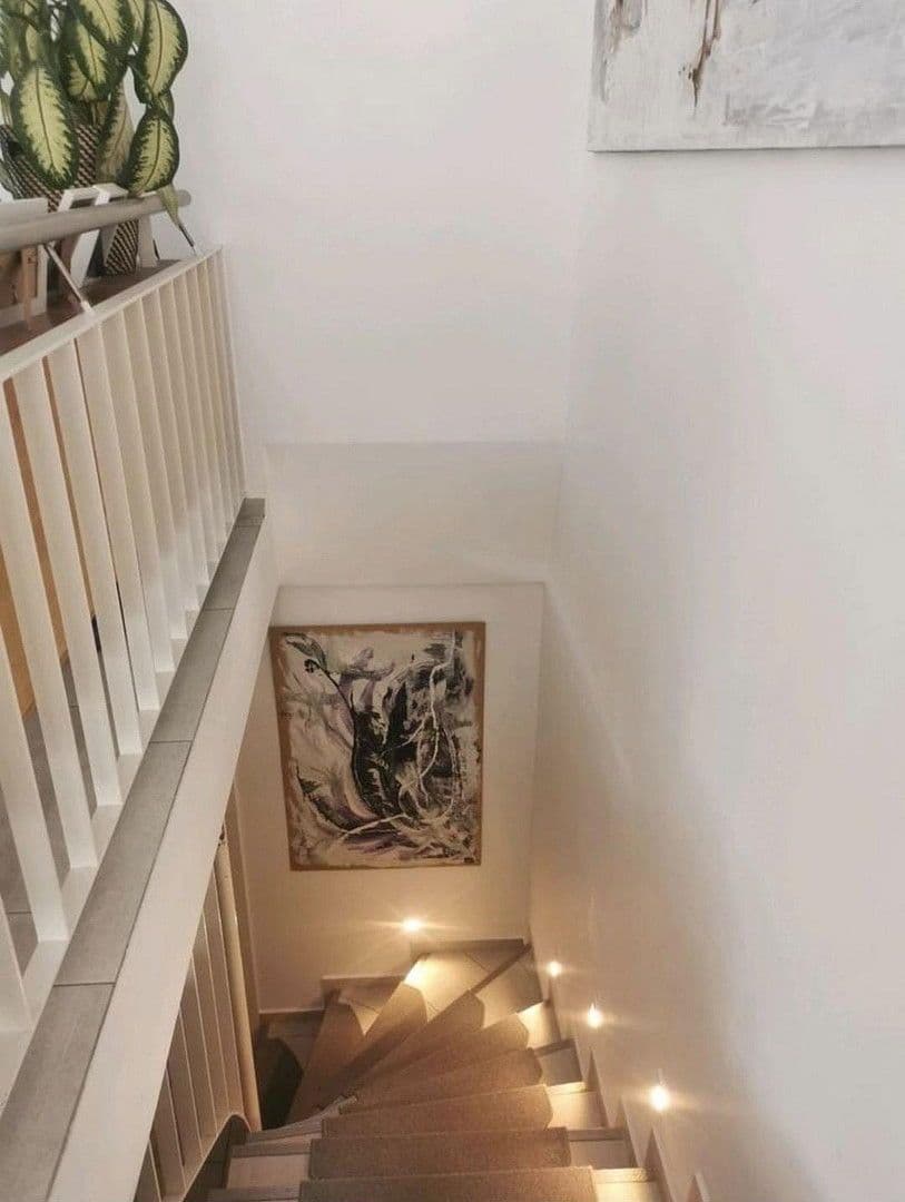 Prodej bytu 4+1 110 m², Heidlohstraße 5, Hamburg, Hamburg Prodej bytu 4+1 110 m², Heidlohstraße 5, Hamburg, Hamburg