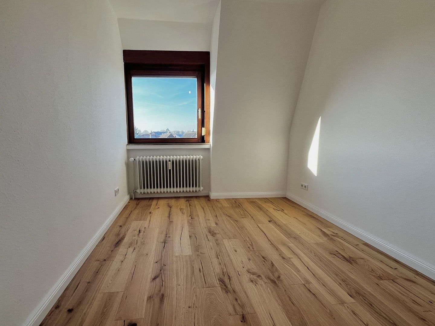 Prodej bytu 2+1 40 m², Grabenstraße 8, Bremen, Bremen Prodej bytu 2+1 40 m², Grabenstraße 8, Bremen, Bremen