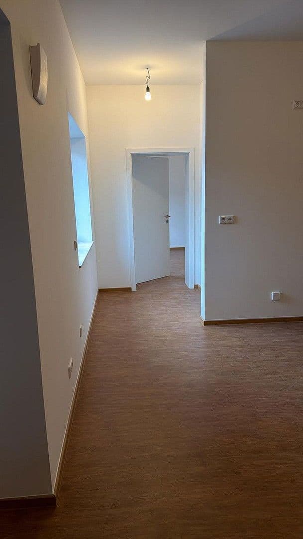 Pronájem bytu 2+1 52 m², Wilhelmstraße, Hof, Bavorsko Pronájem bytu 2+1 52 m², Wilhelmstraße, Hof, Bavorsko