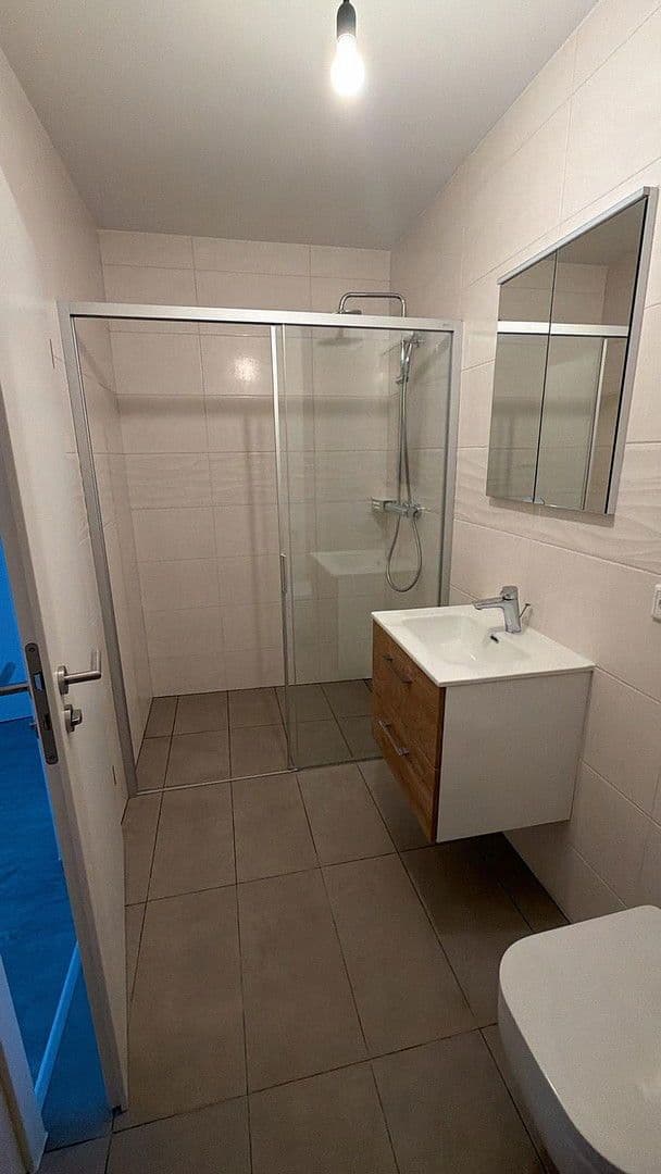 Pronájem bytu 2+1 52 m², Wilhelmstraße, Hof, Bavorsko Pronájem bytu 2+1 52 m², Wilhelmstraße, Hof, Bavorsko