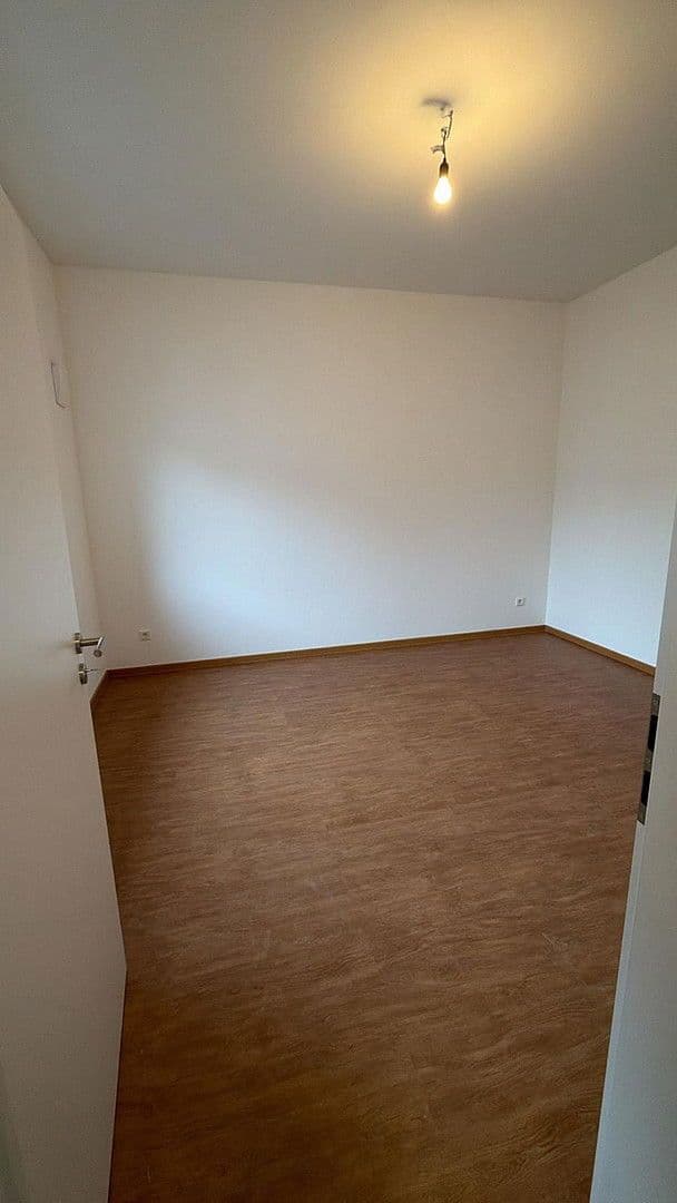 Pronájem bytu 2+1 52 m², Wilhelmstraße, Hof, Bavorsko Pronájem bytu 2+1 52 m², Wilhelmstraße, Hof, Bavorsko