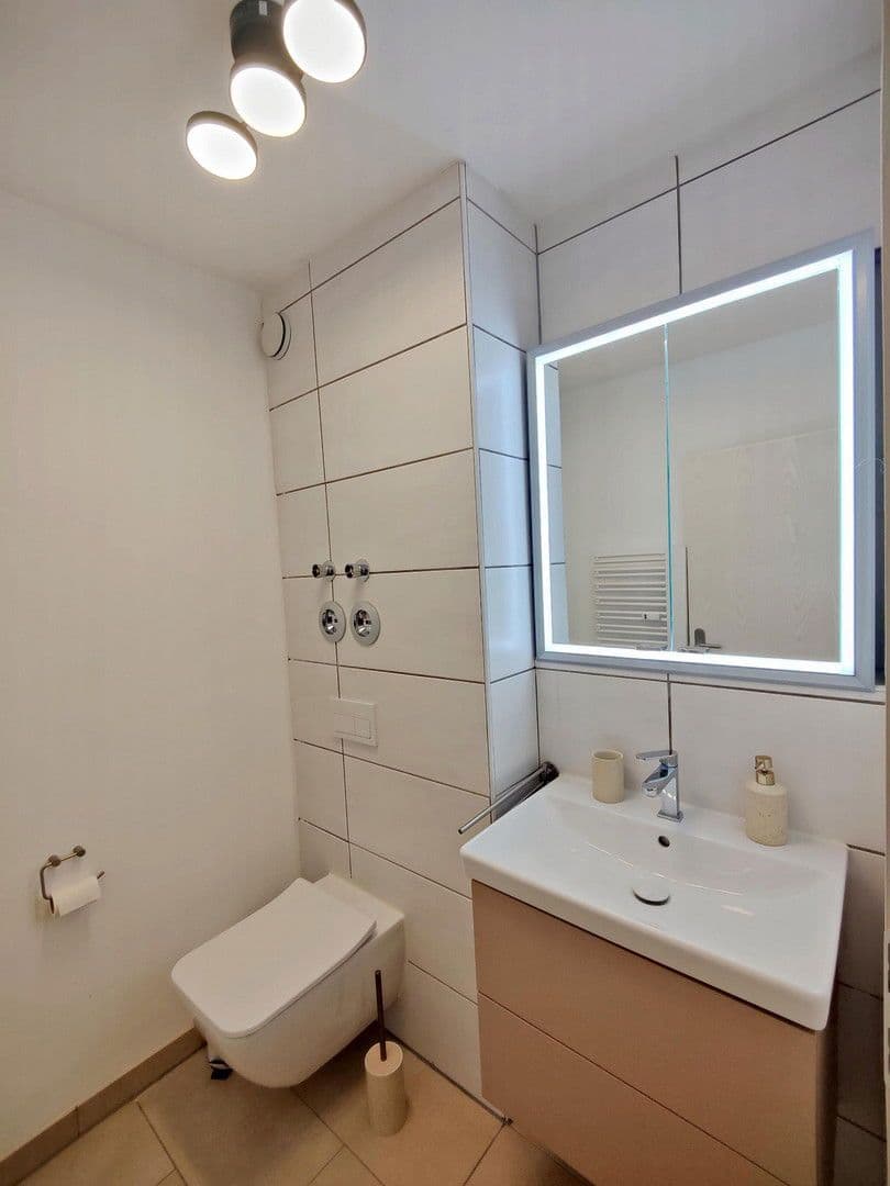 Pronájem bytu 3+kk 105 m², Am Golfplatz 1, Mittenwalde, Braniborsko Pronájem bytu 3+kk 105 m², Am Golfplatz 1, Mittenwalde, Braniborsko