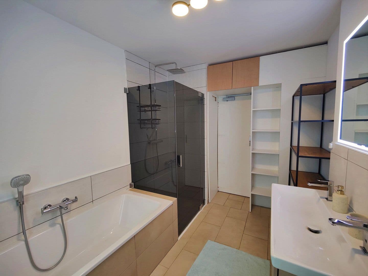 Pronájem bytu 3+kk 105 m², Am Golfplatz 1, Mittenwalde, Braniborsko Pronájem bytu 3+kk 105 m², Am Golfplatz 1, Mittenwalde, Braniborsko