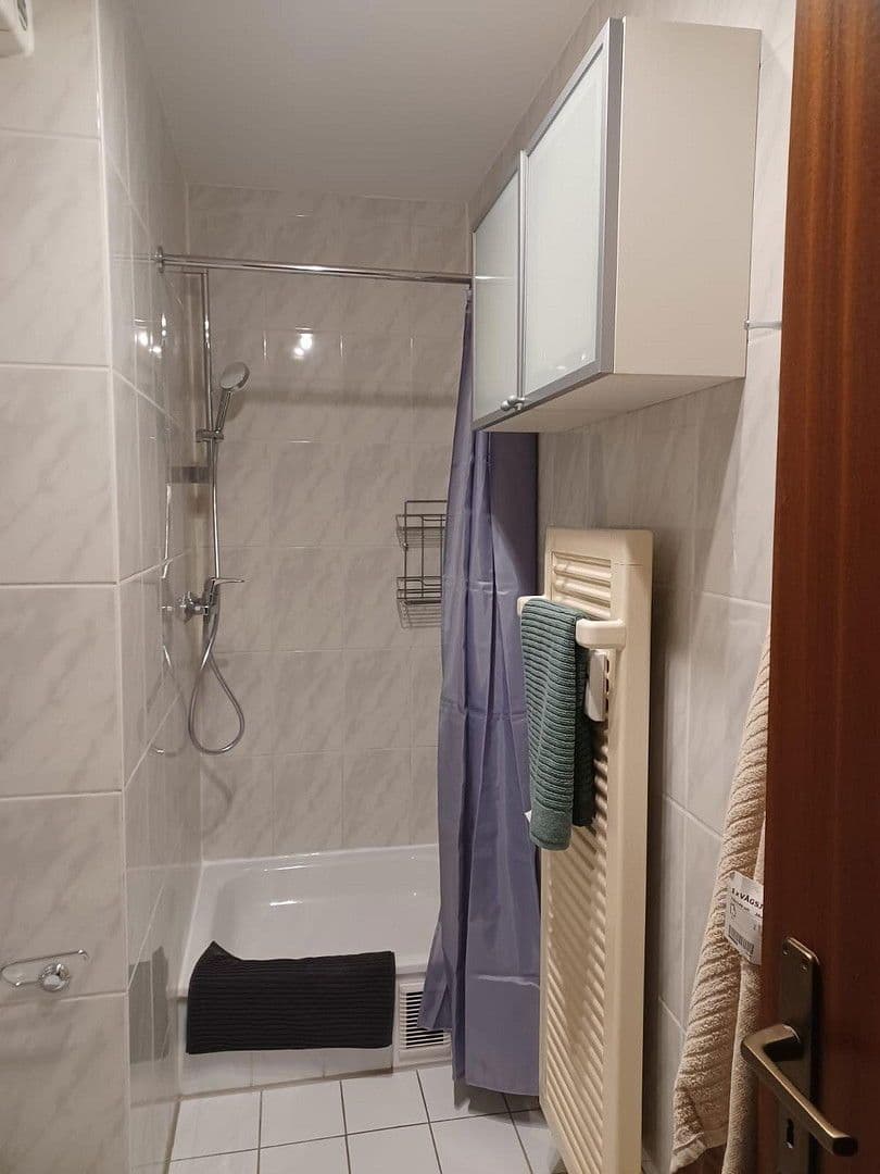 Pronájem bytu 1+1 30 m², Berlin, Berlín Pronájem bytu 1+1 30 m², Berlin, Berlín