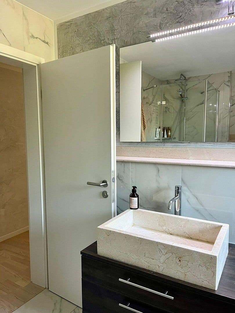 Prodej bytu 3+kk 76 m², Brühlstraße 15, Gomaringen, Bádensko-Württembersko Prodej bytu 3+kk 76 m², Brühlstraße 15, Gomaringen, Bádensko-Württembersko