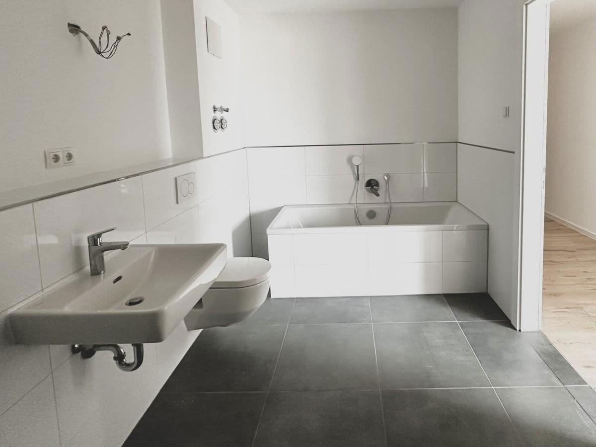 Pronájem bytu 3+1 100 m², Kieselbronn, Bádensko-Württembersko Pronájem bytu 3+1 100 m², Kieselbronn, Bádensko-Württembersko