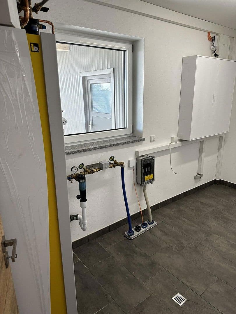 Pronájem domu 130 m², pozemek 337 m², Winzer, Bavorsko Pronájem domu 130 m², pozemek 337 m², Winzer, Bavorsko