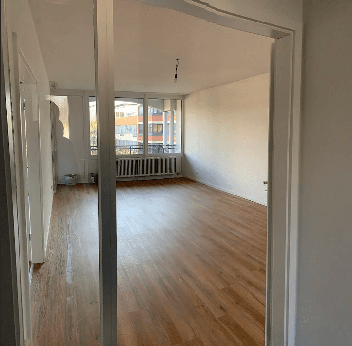 Pronájem bytu 2+1 69 m², Prinzregentenstr. 122, München, Bavorsko Pronájem bytu 2+1 69 m², Prinzregentenstr. 122, München, Bavorsko