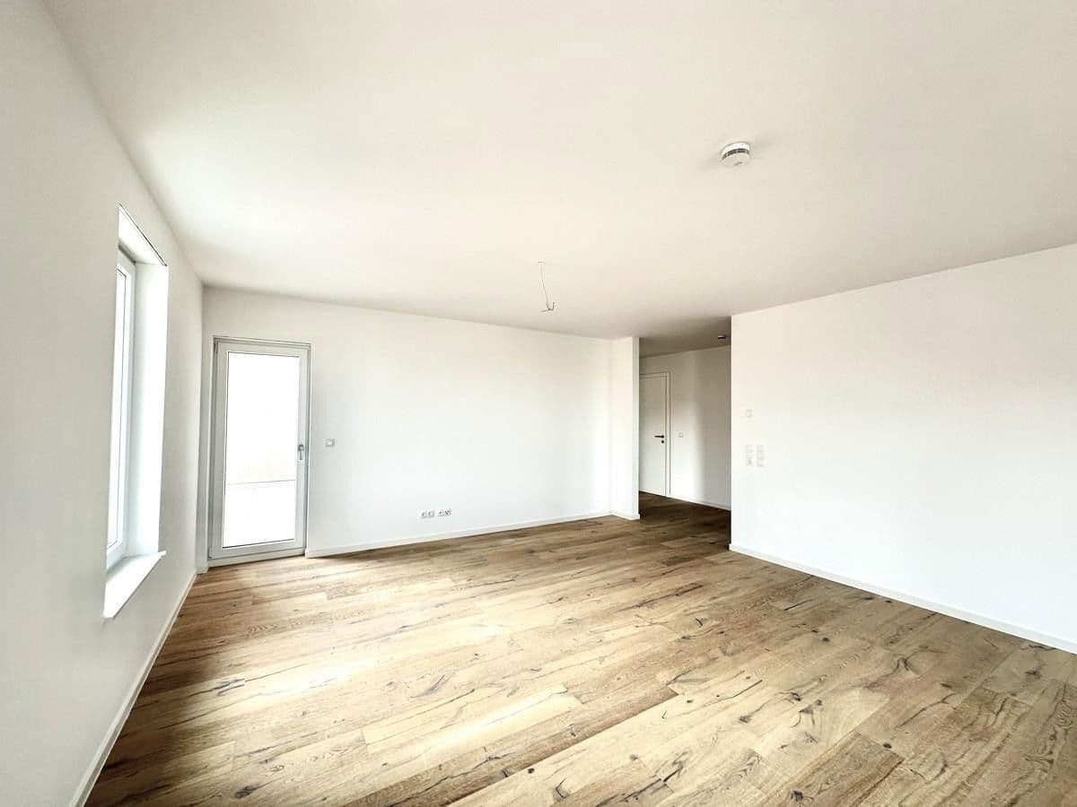 Pronájem bytu 3+1 91 m², Kieselbronn, Bádensko-Württembersko Pronájem bytu 3+1 91 m², Kieselbronn, Bádensko-Württembersko