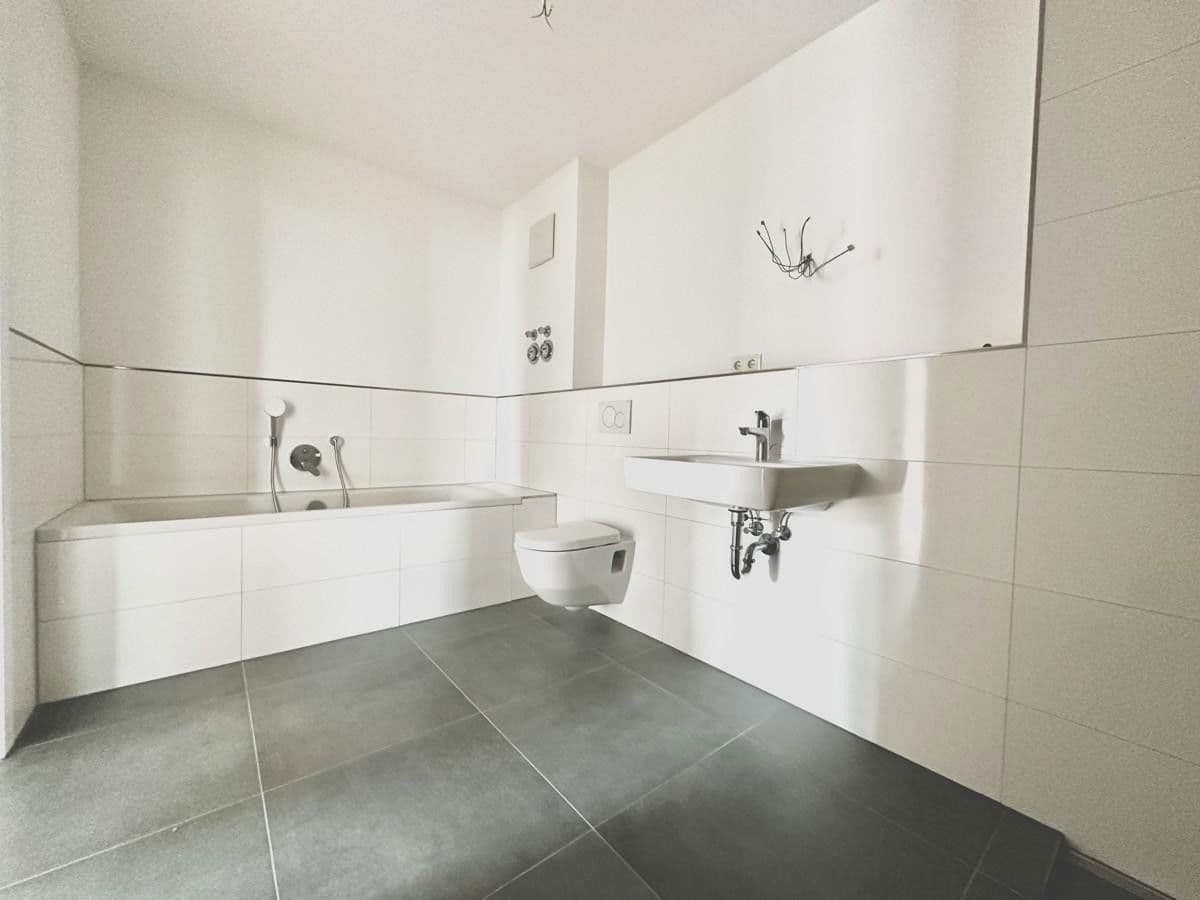 Pronájem bytu 3+1 91 m², Kieselbronn, Bádensko-Württembersko Pronájem bytu 3+1 91 m², Kieselbronn, Bádensko-Württembersko