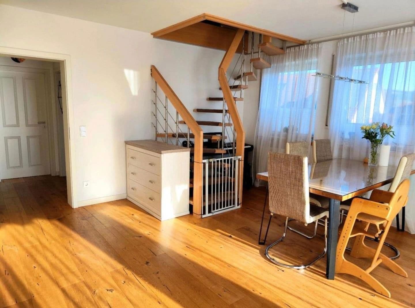 Prodej bytu 3+1 120 m², Zeitlarn, Bavorsko Prodej bytu 3+1 120 m², Zeitlarn, Bavorsko