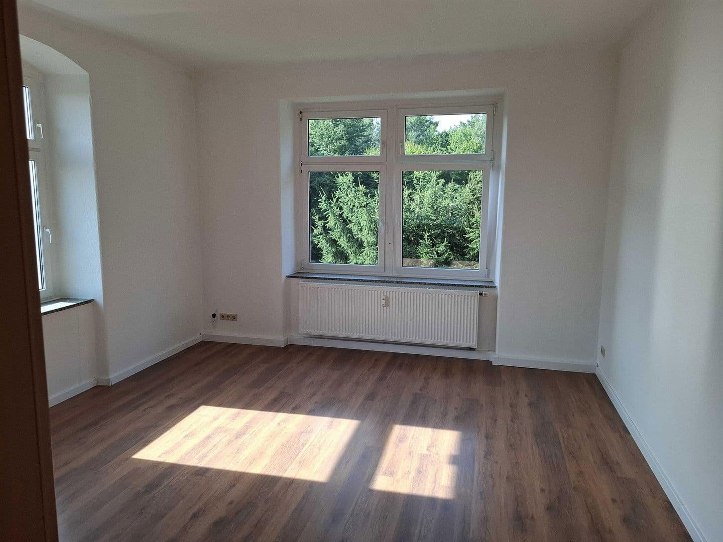 Pronájem bytu 3+1 73 m², Demitz-Thumitz, Sasko Pronájem bytu 3+1 73 m², Demitz-Thumitz, Sasko