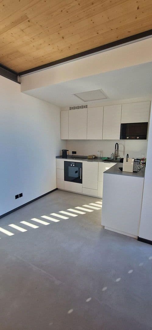 Pronájem kanceláře 380 m², Dieselstr. 10, Ditzingen, Bádensko-Württembersko Pronájem kanceláře 380 m², Dieselstr. 10, Ditzingen, Bádensko-Württembersko