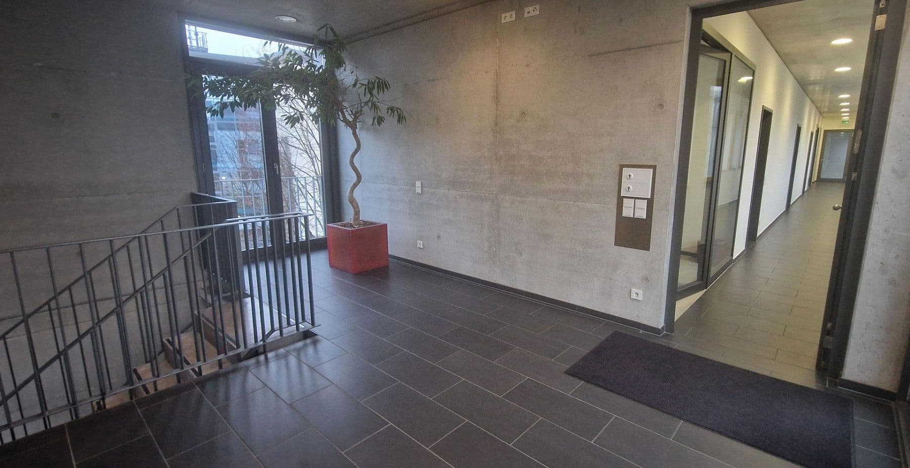 Pronájem kanceláře 380 m², Dieselstr. 10, Ditzingen, Bádensko-Württembersko Pronájem kanceláře 380 m², Dieselstr. 10, Ditzingen, Bádensko-Württembersko