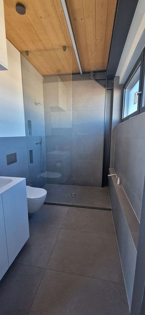 Pronájem kanceláře 380 m², Dieselstr. 10, Ditzingen, Bádensko-Württembersko Pronájem kanceláře 380 m², Dieselstr. 10, Ditzingen, Bádensko-Württembersko