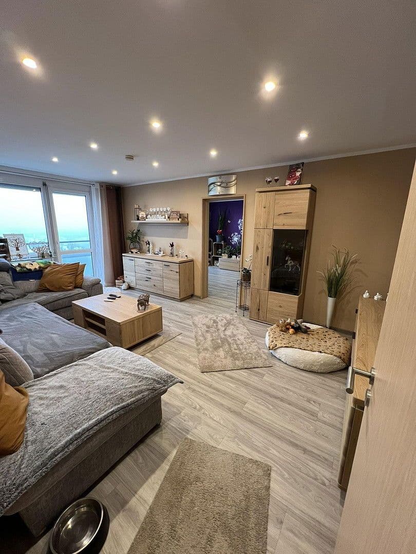 Pronájem bytu 4+1 107 m², Froschlache 19, Ludwigshafen-Friesenheim, Porýní-Falc Pronájem bytu 4+1 107 m², Froschlache 19, Ludwigshafen-Friesenheim, Porýní-Falc