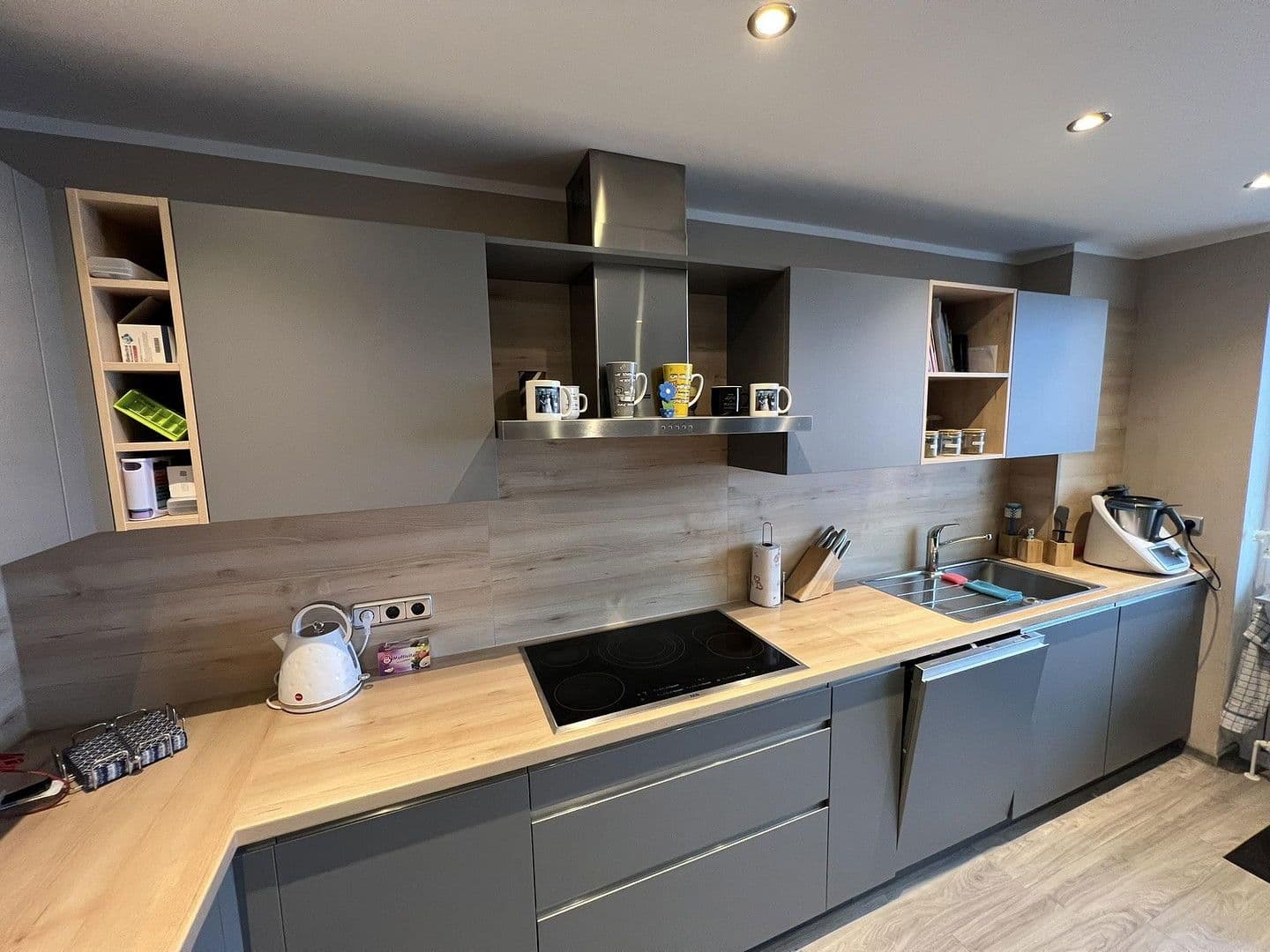 Pronájem bytu 4+1 107 m², Froschlache 19, Ludwigshafen-Friesenheim, Porýní-Falc Pronájem bytu 4+1 107 m², Froschlache 19, Ludwigshafen-Friesenheim, Porýní-Falc