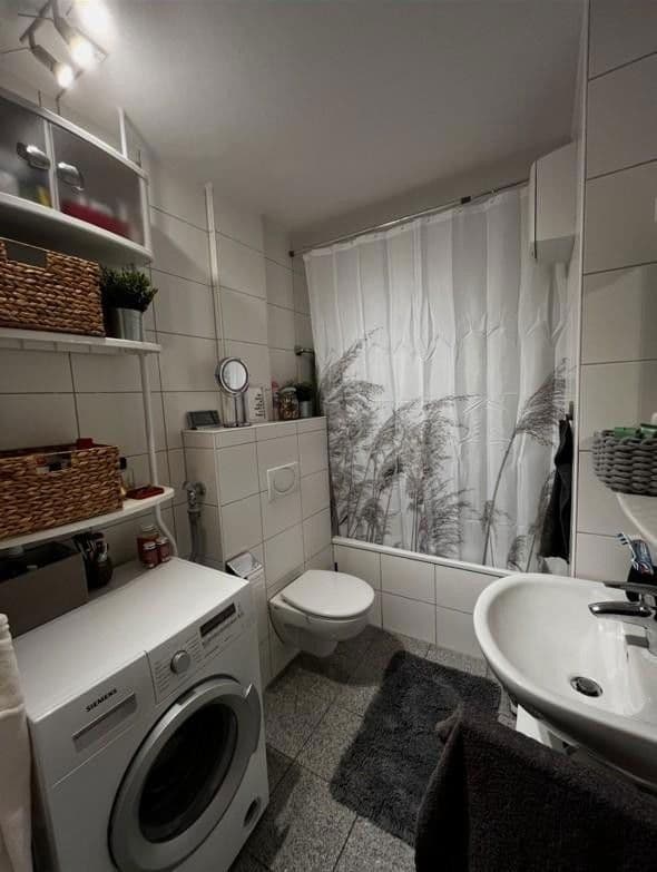 Pronájem bytu 2+1 55 m², Auer Str. 34, Karlsruhe, Bádensko-Württembersko Pronájem bytu 2+1 55 m², Auer Str. 34, Karlsruhe, Bádensko-Württembersko